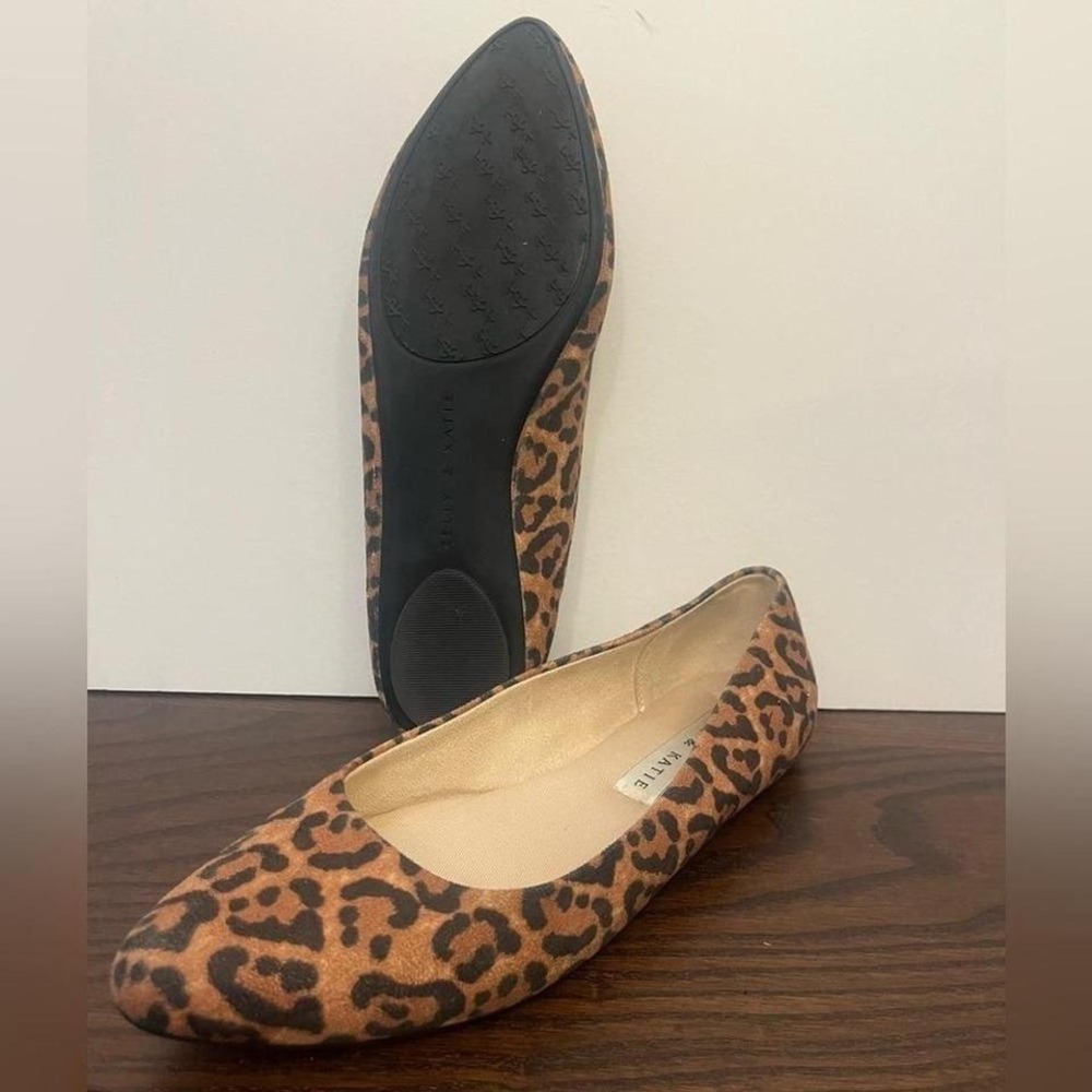 Kelly & Katie Women's PIRASSA‎ Leopard Leather Flats Size 7.5 Balletcore Shoes
